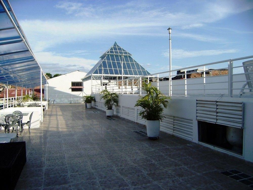 Magdalena Imperial Hotel Girardot Exterior photo